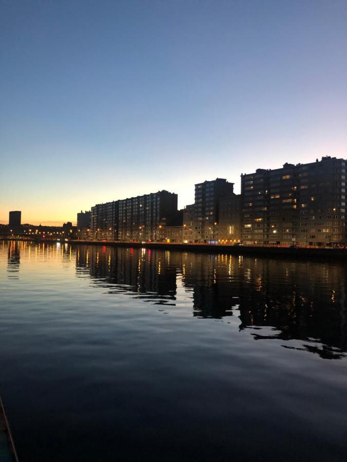 La Cabine Du Capitaine Liège Exteriör bild